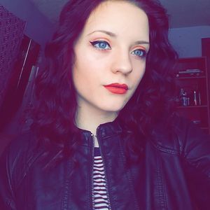 Meet your Posher, Maddie